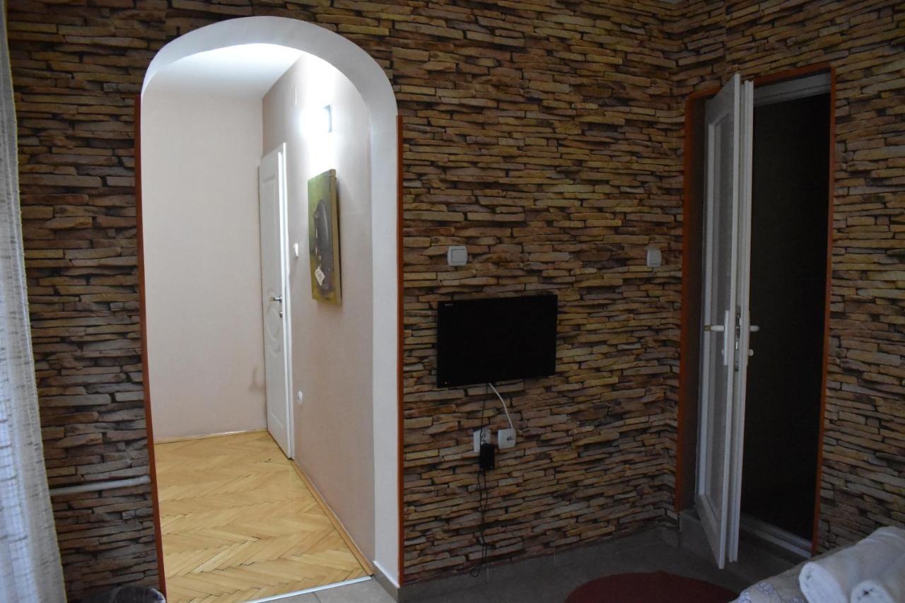 Guest House Kozle Skopje Zewnętrze zdjęcie