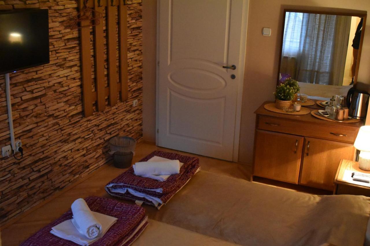 Guest House Kozle Skopje Zewnętrze zdjęcie